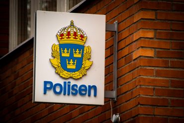En person hittad död i bubbelpool