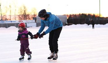 TIPS: Gratis vinteraktiviteter och låna sport- och vinterutrustning av kommunen