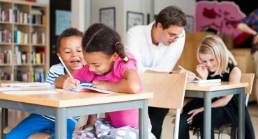 TIPS TILL FÖRÄLDRAR VARS BARN SKALL BÖRJA SKOLAN TILL HÖSTEN