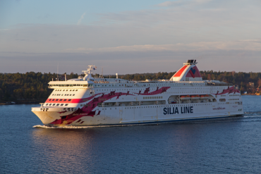 Man föll överbord på finlandsfärja – kapten utreds för brott