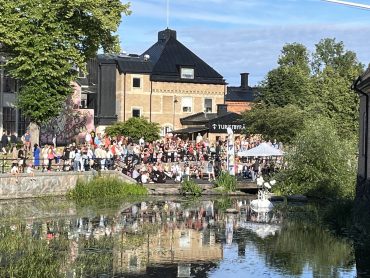 Julinatta är tillbaka – Norrtälje Handelsstad bjuder in till Stadsfest för hela familjen