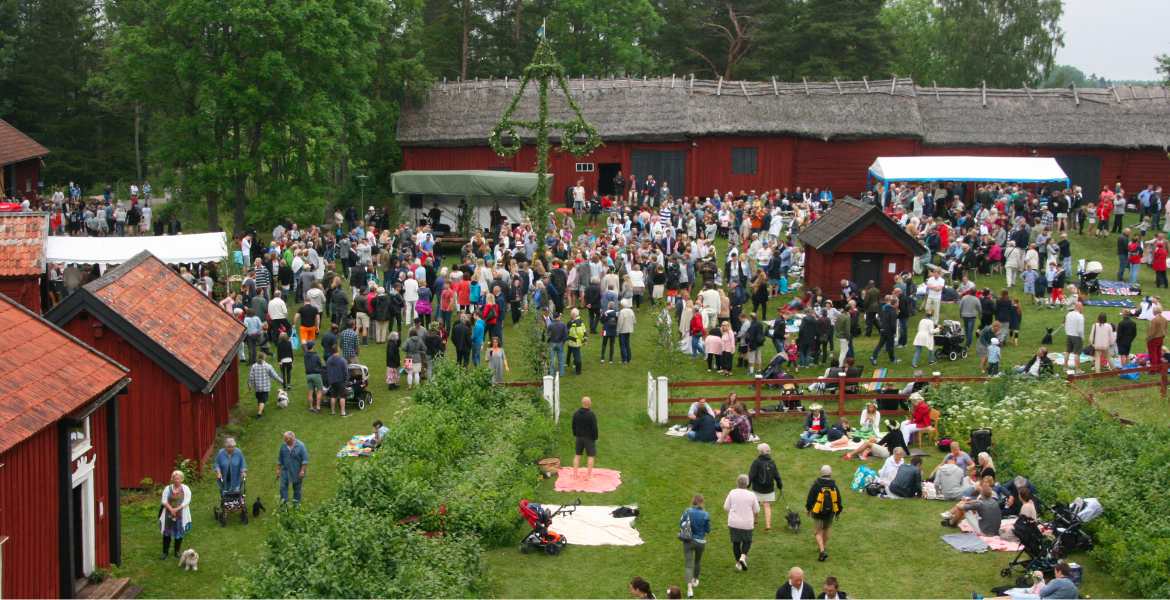 TIPS: Här kan du fira midsommar i Norrtälje kommun – allt du behöver veta