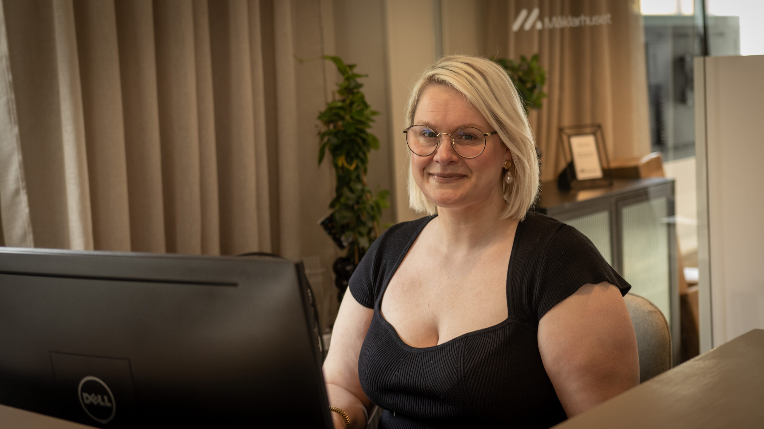Från mäklare till koordinator: Malin Wallin skapar framgång på Mäklarhuset
